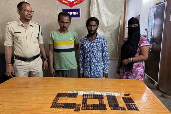 नशीली टेबलेट बेचते महिला सहित 3 गिरफ्तार...