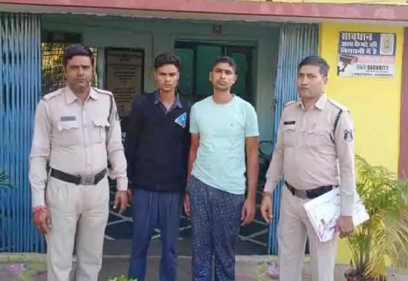 डी-मार्ट से सामन चुराने वाला गार्ड और उसका साथी गिरफ्तार...