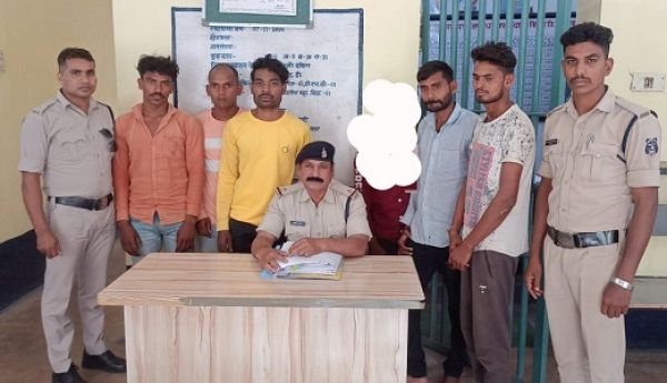 सिगरेट के धुएं के विवाद में की युवक की हत्या, नाबालिग समेत छः गिरफ्तार