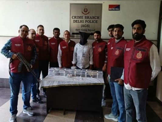दिल्ली पुलिस ने वांछित कुख्यात गैंगस्टर को किया गिरफ्तार