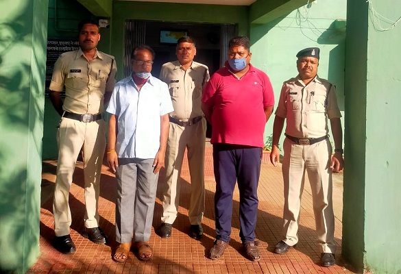  किसान को ठगने वाले अनाज व्यापारी पिता-पुत्र गिरफ्तार