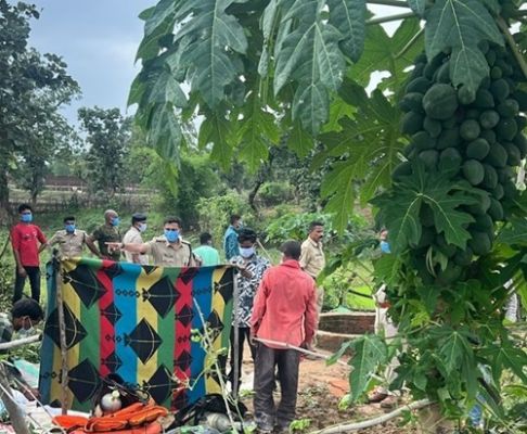 कुएं के अंदर एक-एक करके 4 लोग उतरे, कोई ऊपर नहीं आया...