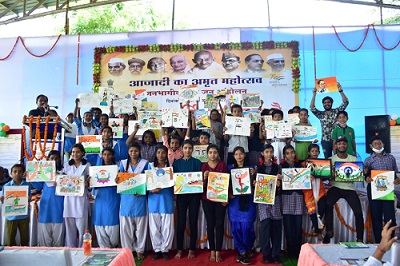 पेंटिंग, भाषण और देशज खेल से दिया आजादी का अमृत महोत्सव का संदेश