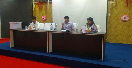 छात्रावासों के संचालन में किसी प्रकार की लापरवाही नहीं की जाएगी बर्दाश्त : कलेक्टर