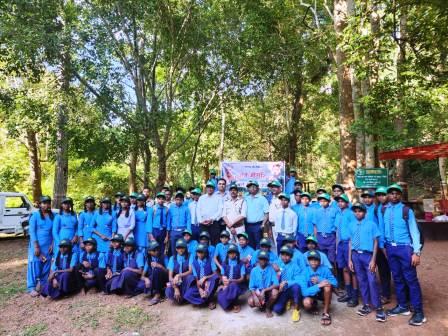 नई पीढ़ी को वन , पर्यावरण के महत्व से कराया अवगत