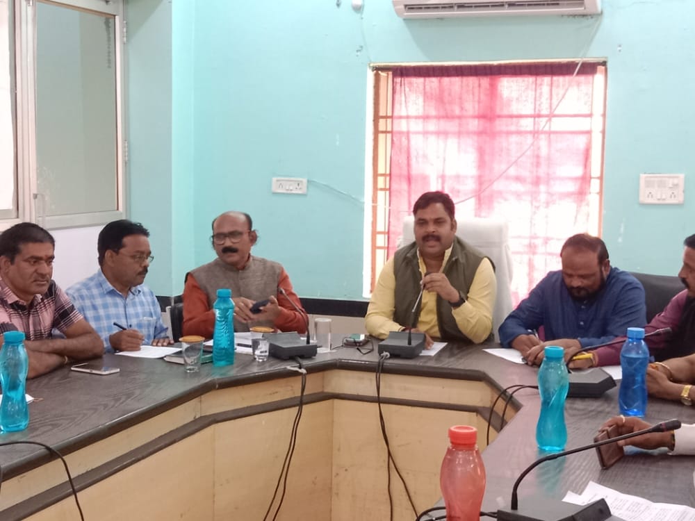 पौने 4 करोड़ की लागत से होगा स्वामी आत्मानंद स्कूल का उन्नयन कार्य : नपाध्यक्ष शर्मा