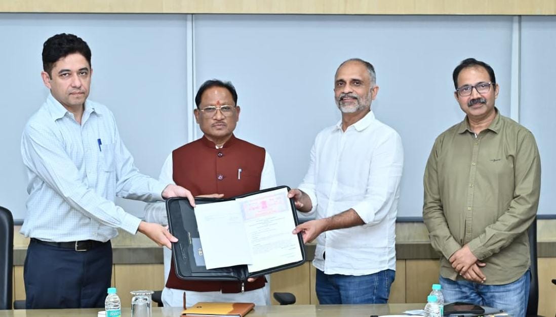 प्रदेश में शिक्षा और स्वास्थ्य सुविधाओं के उन्नयन के लिए सरकार प्रतिबद्ध- मुख्यमंत्री श्री विष्णुदेव साय