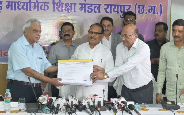 हाई स्कूल और हायर सेकेण्डरी स्कूल बोर्ड परीक्षा परिणाम घोषित