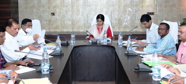 विद्यार्थियों को आनंद और उत्साह के साथ ही पढ़ाई कराना सुनिश्चित करे : डॉ. प्रियंका शुक्ला