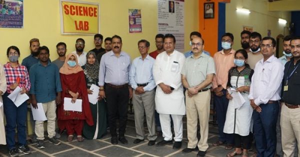 यूपीएससी कोचिंग के लिए आयोजित प्रवेश परीक्षा में प्रदेश 17 विद्यार्थियों में लिया भाग