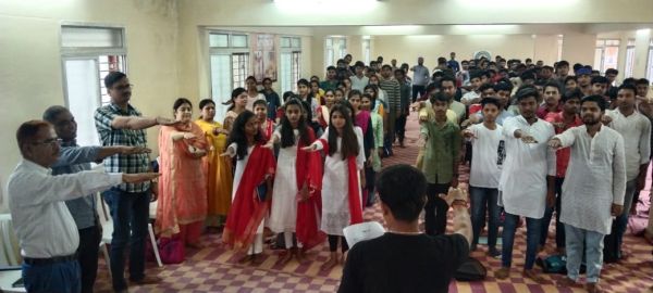 विद्यार्थियों ने गीत, संगीत, कविता के माध्यम से नशामुक्ति निषेध का दिया संदेश