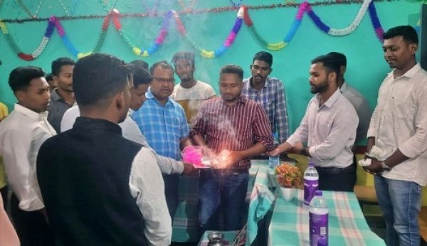 छात्रावास के नवप्रवेशी छात्रों का सम्मान