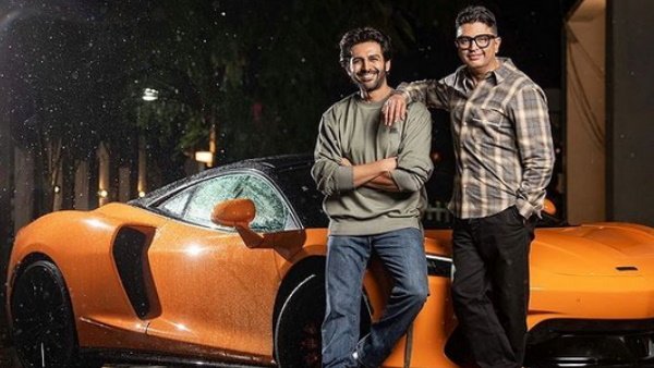 कार्तिक आर्यन को गिफ्ट में मिली सबसे महंगी स्पोर्ट्स McLaren GT कार, जानें कीमत और देने वाले का नाम