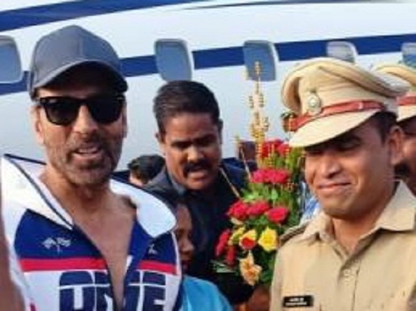 देश के मशहूर एक्टर अक्षय कुमार रायगढ़ पहुंचे, तीन दिनों तक चलेगी शूटिंग