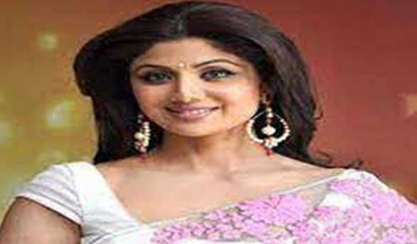 शिल्पा शेट्टी ने शेयर किया लंदन वेकेशन की वीडियो