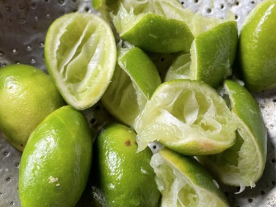 नींबू का छिलका चमका सकता है आपका घर