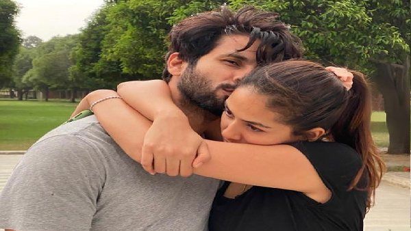  लेबर पेन में टूट गई थीं मीरा राजपूत, फिर भी ऐसी हरकत करने से बाज नहीं आए शाहिद कपूर