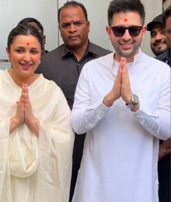 आंखों की सर्जरी के बाद पहली बार साथ दिखे राघव चड्ढा-परिणीति