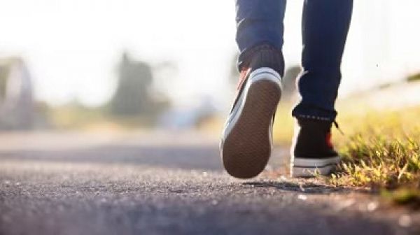 सर्दियों में मॉर्निंग वॉक से पहले रखें कुछ खास बात बातों का ख्याल