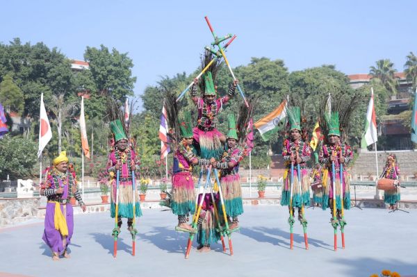 छत्तीसगढ़ के गेड़ी नृत्य का अद्भुत प्रदर्शन को यूनेस्को ने सराहा