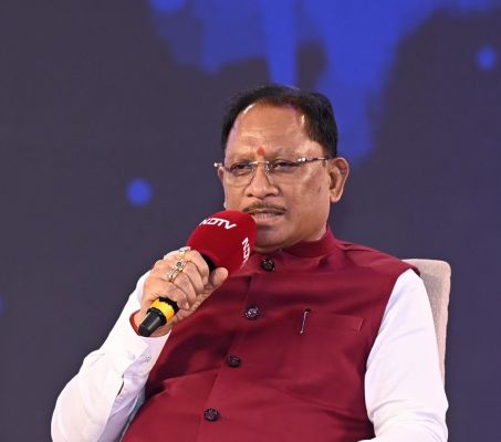 महतारी वंदन योजना से माताओं और बहनों के जीवन में आया आत्मविश्वास और आर्थिक स्वावलंबन : मुख्यमंत्री श्री विष्णुदेव साय