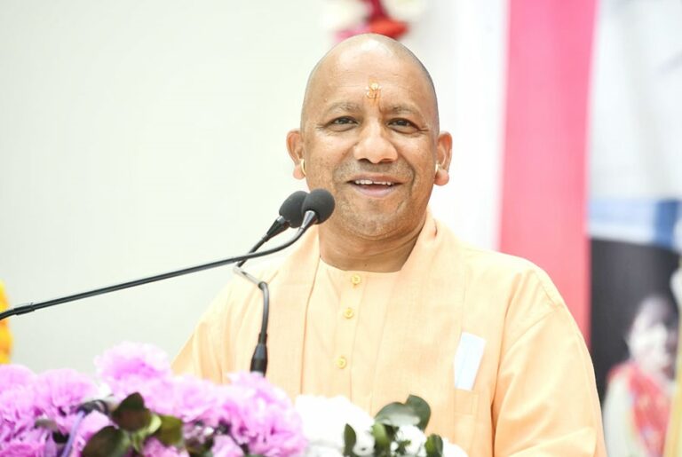सीएम योगी का दो दिवसीय काशी दौरा, कानून व्यवस्था की करेंगे समीक्षा