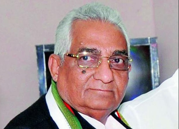 राहुल नहीं जानते कि वरिष्ठ नेताओं के साथ कैसा व्यवहार करना है : एमए खान