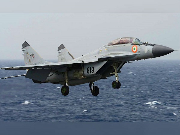 वायुसेना का MIG-29 हुआ क्रैश, बाल-बाल बचा पायलट