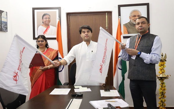 उड़ान योजना के अंतर्गत पूर्वोत्&zwj;तर राज्&zwj;यों के पांच शहरों के लिए विमान सेवाएं शुरू