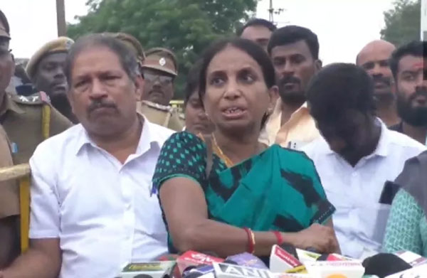 हमें नहीं पता कि राजीव गांधी की हत्या किसने की : नलिनी श्रीहरन