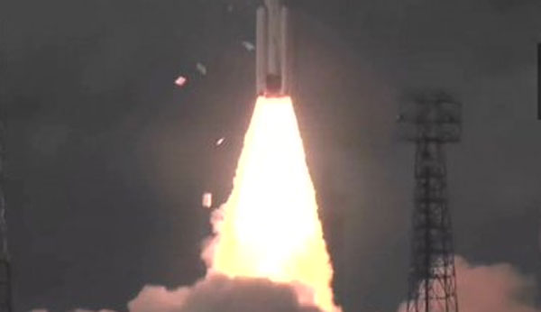 सतीश धवन अंतरिक्ष केंद्र से लॉन्च किये गए 8 नैनो उपग्रह