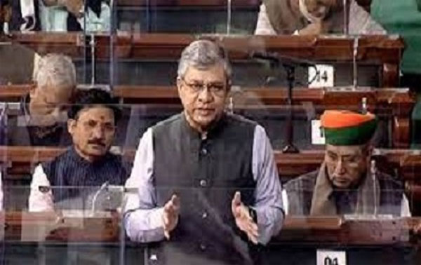 रेलवे के निजीकरण का कोई प्रस्ताव नहीं : अश्विनी वैष्णव