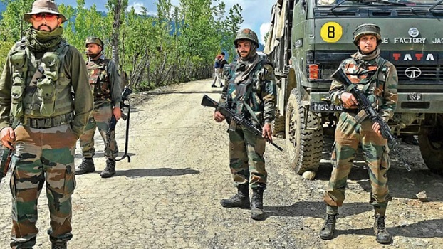 बारामूला में सुरक्षाबलों और आतंकियों के बीच मुठभेड़, एक आतंकी ढेर