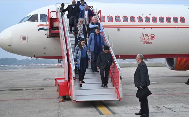 देव दीपावली के लिए काशी पहुंचे 70 देशों के राजदूत