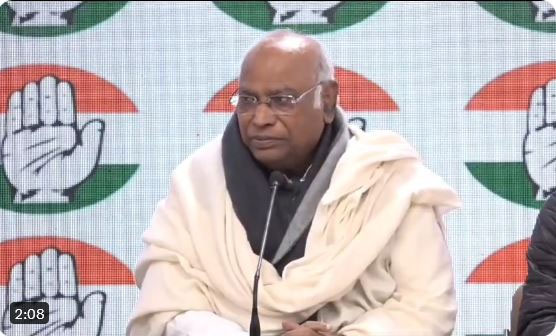 कांग्रेस ने की 'नारी न्याय गारंटी' की घोषणा, नौकरी में 50% आरक्षण का वादा