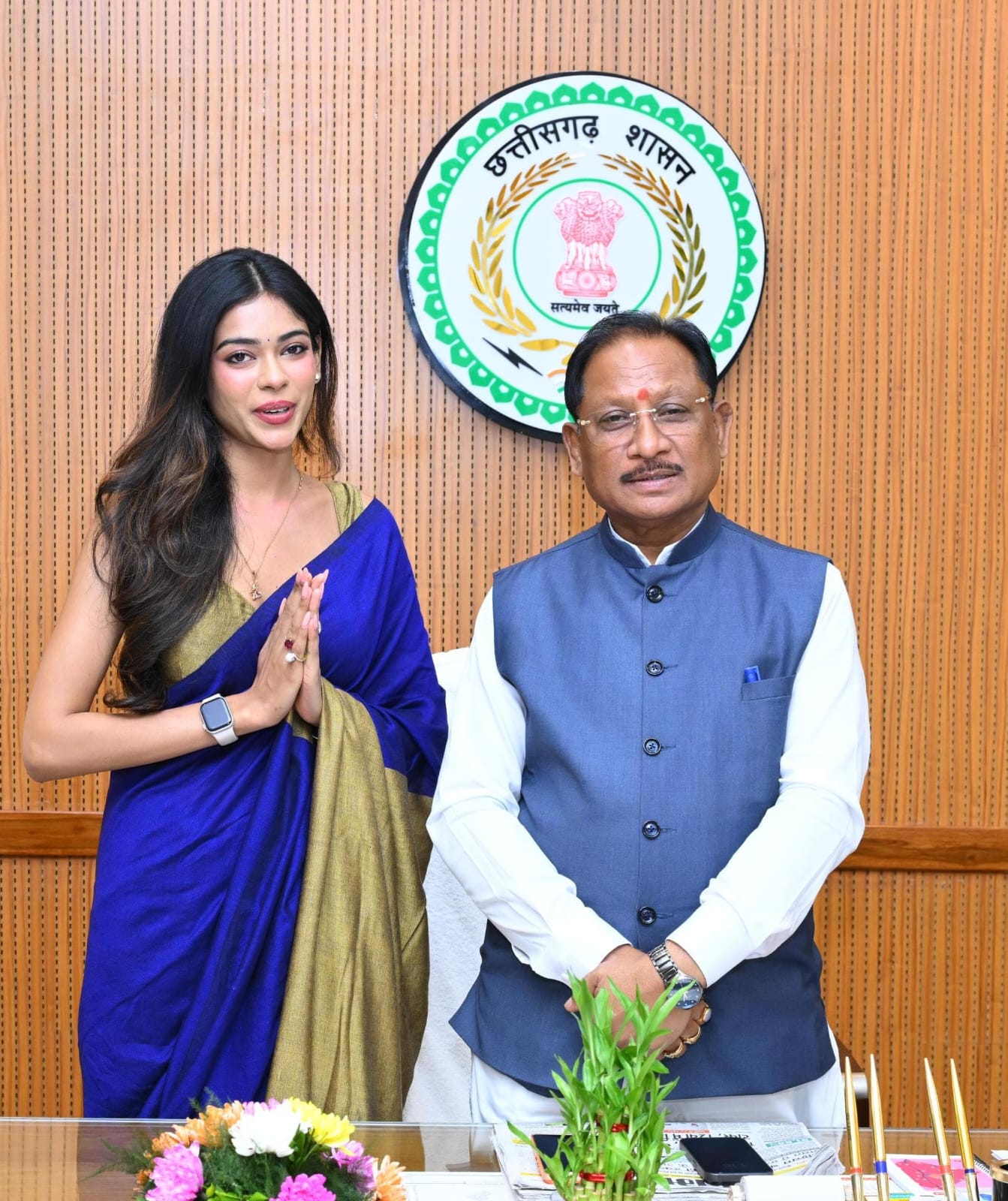 मुख्यमंत्री श्री विष्णुदेव साय से मिस इंडिया छत्तीसगढ़ सुश्री अनुष्का सोन ने की सौजन्य मुलाकात : सदन का ऐतिहासिक सत्र सुनने विधानसभा पहुंची थी मिस इंडिया छत्तीसगढ़