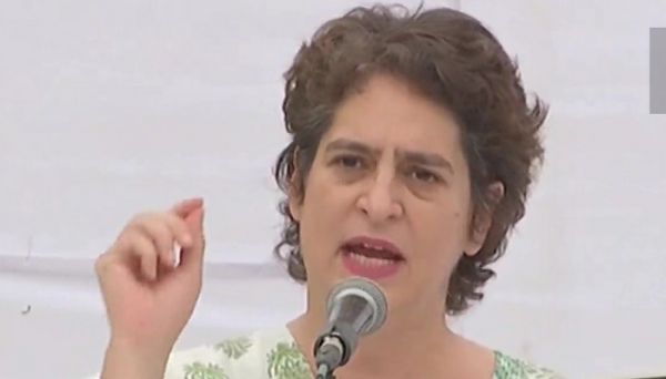 प्रियंका गांधी ने जंतर-मंतर में अग्निपथ भर्ती योजना का विरोध किया