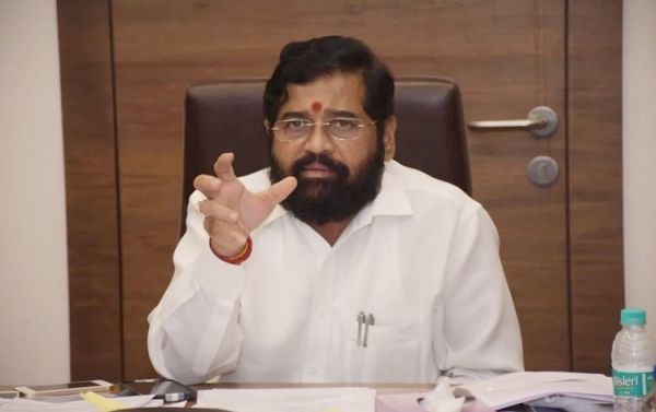 बड़ी खबर : शिंदे, बोले मुंबई जाऊंगा, फडणवीस शाह से मिलने दिल्ली पहुंचे&hellip;