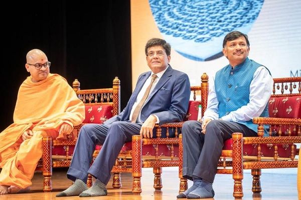 स्वामीनारायण भगवान ने हमेशा मानवता और समाज की सेवा में विश्वास किया : गोयल