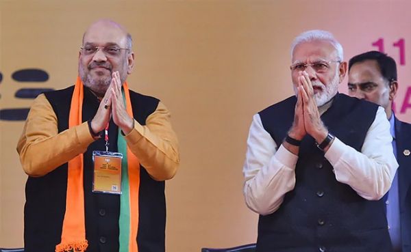 प्रधानमंत्री मोदी और गृहमंत्री शाह ने दी विजयदशमी शुभकामनाएं