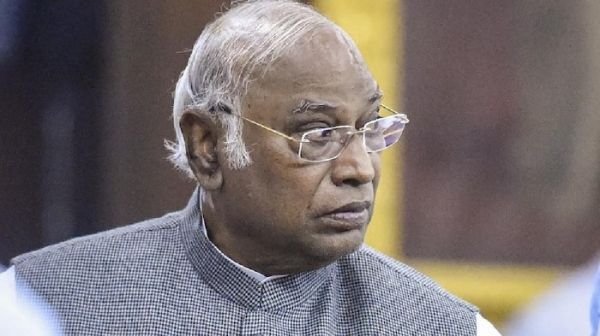 चुनाव जीतने पर उदयपुर घोषणापत्र के प्रस्ताव को करेंगे लागू : मल्लिकार्जुन खड़गे