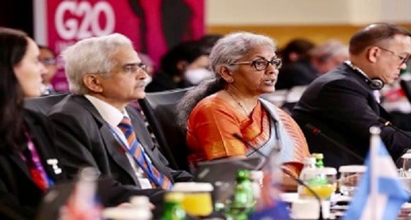 भारत ने बुनियादी ढांचे में निवेश और अंतरराष्ट्रीय कराधान नियमों को सरल बनाने का आह्वान किया