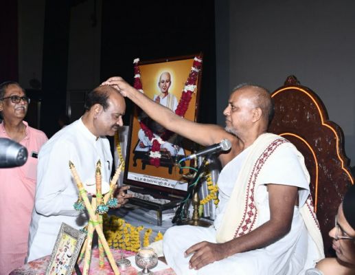 सेवा व राष्ट्र निर्माण में खरतरगच्छ समाज का बड़ा योगदानः ओम बिरला