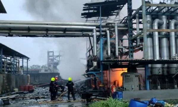 केमिकल कंपनी के संयंत्र में जोरदार धमाका, 3 की मौत, 3 घायल