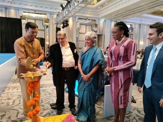 सरकार, वैज्ञानिकों और उद्योगों की ताकत से होगा स्वास्थ्य संबंधी सभी चुनौतियों का समाधान : मांडविया