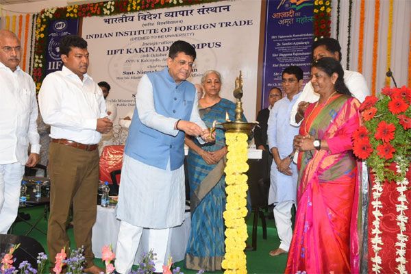 सामूहिक प्रयासों के साथ वैश्विक आर्थिक महाशक्ति बनेगा भारत : पीयूष गोयल