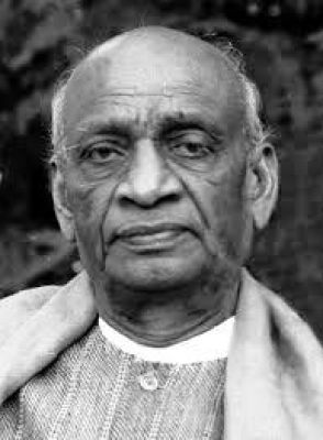 हिंदी विवि में सरदार पटेल की जयंती पर राष्ट्रीय एकता दौड़, विशिष्ट व्याख्यान का आयोजन