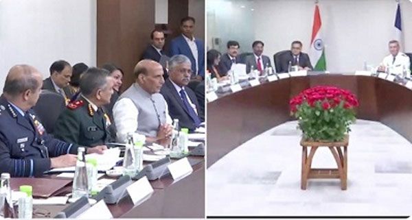 भारत और फ्रांस ने परस्&zwj;पर सैन्य सहयोग की समीक्षा की और समुद्री सहयोग को मजबूत करने पर चर्चा की