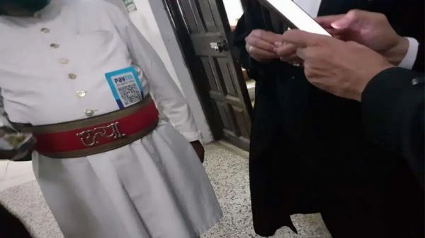 वकीलों से लेता था 'डिजिटल' बख्शीश, हाईकोर्ट जज का अर्दली निलंबित...