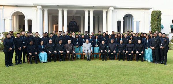 जवाबदेह बनाना किसी व्यक्ति को सफल बनाने का सर्वोत्&zwj;तम तरीका : उपराष्ट्रपति